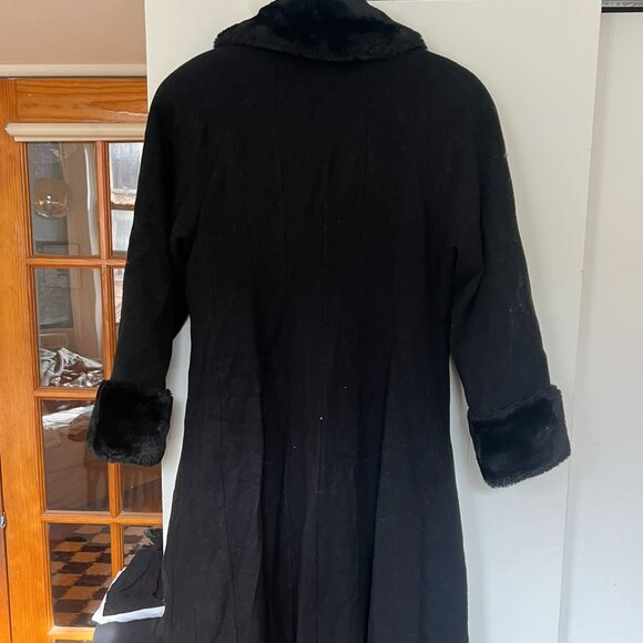 FAUX FUR TRIM WOOL DRESS COAT - Picture 2 of 3